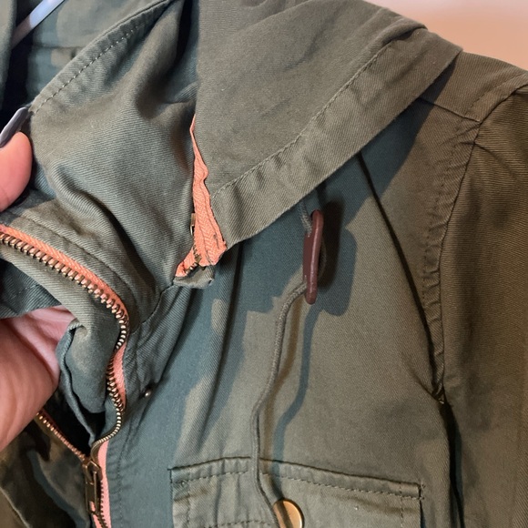 Market & Spruce Olive Utility Jacket With Removable Hoodie - Picture 3 of 7